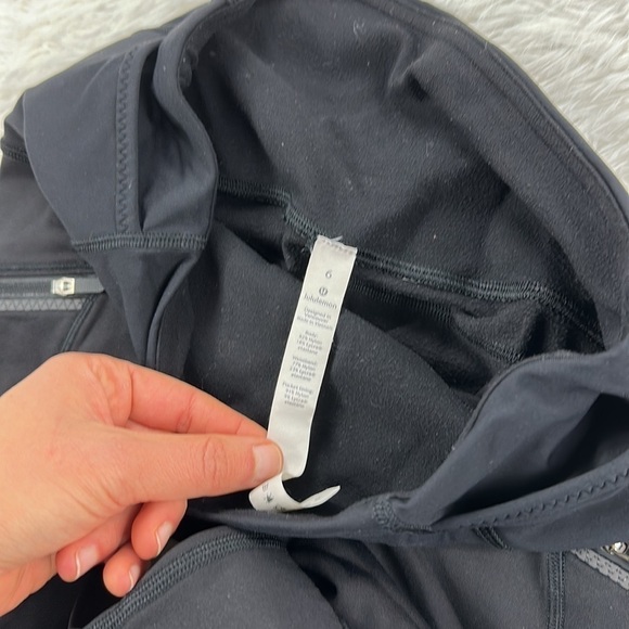 Lululemon Toasty Tech Tight II Black - Picture 5 of 7